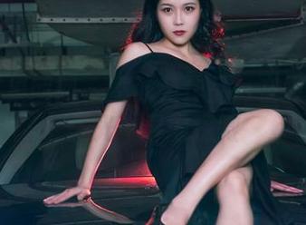 GIRLT果团网 – 黄歆苑作品：在教室的无圣光中寻幽探微