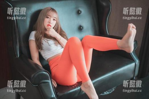 哦，HaNari(하나리)的黑色系列美图，不说无所谓，分享一下大家怎么看？黑色的魅力在哪呢。
