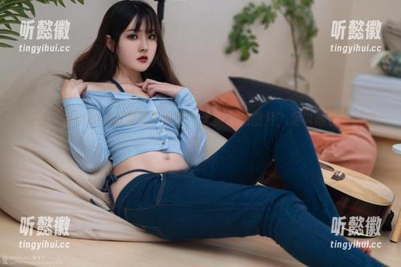 这张“Natsuko夏夏子套装”无圣光的图片，足以颠覆你的审美。