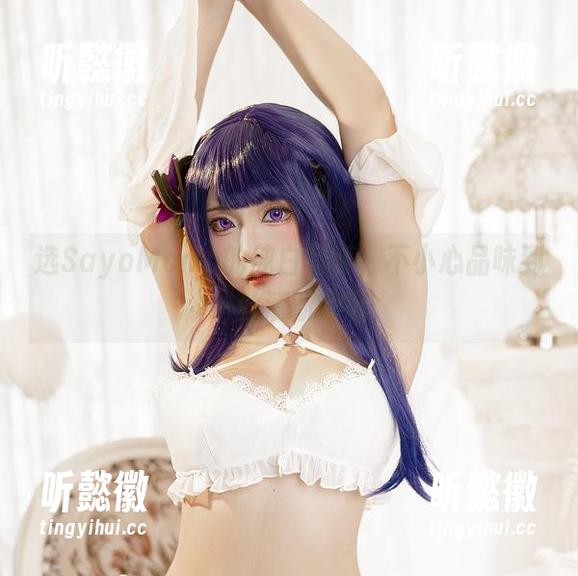 选SayoMomo的纯白写真，不小心品味到一丝清新凉意