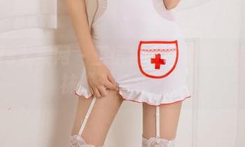 UGirls尤果网 – 王语纯在高清图包里和网袜“斗智斗勇”