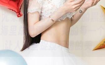 UGirls尤果网 – 看完蒋贝贝的黑丝高清作品，脑海里总是浮现，她的每一个姿势都让人有些捉摸不透的美。
