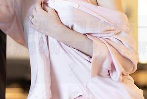 XIAOYU语画界 – 原图里的林乐一，甜心形象远比我想象的要复杂，谁来解析一下？