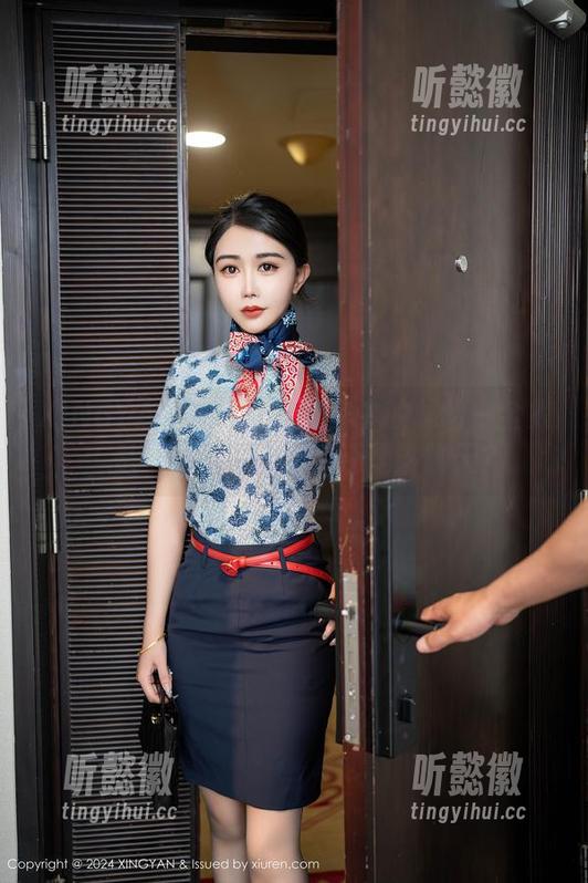 XINGYAN星颜社 - 教室中的林幼一全集：是不是该上课了？还是该聊天？