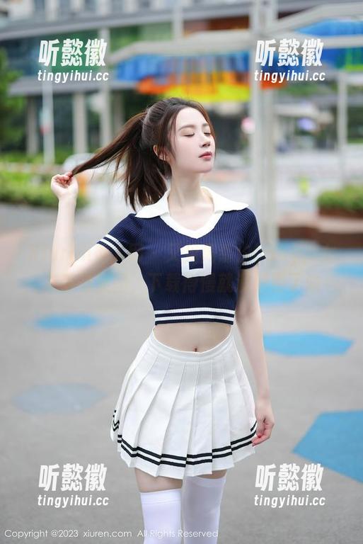 Xiuren秀人网 - 又见周慕汐baby，女友系列美图，下载得慢就没得看了哦