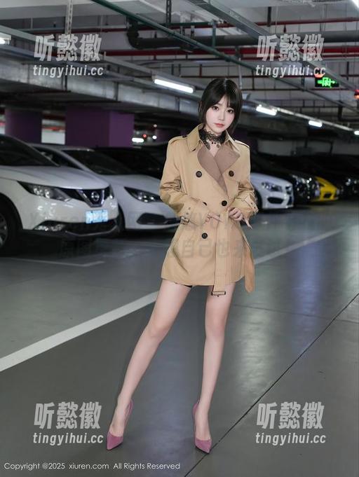 Xiuren秀人网 - 悠悠YOYO那件毛衣的原图更新，真想自己也来试试！