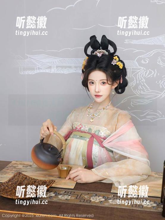 Xiuren秀人网 - 你的“海女神”：悦悦姐图集中海边的奇遇