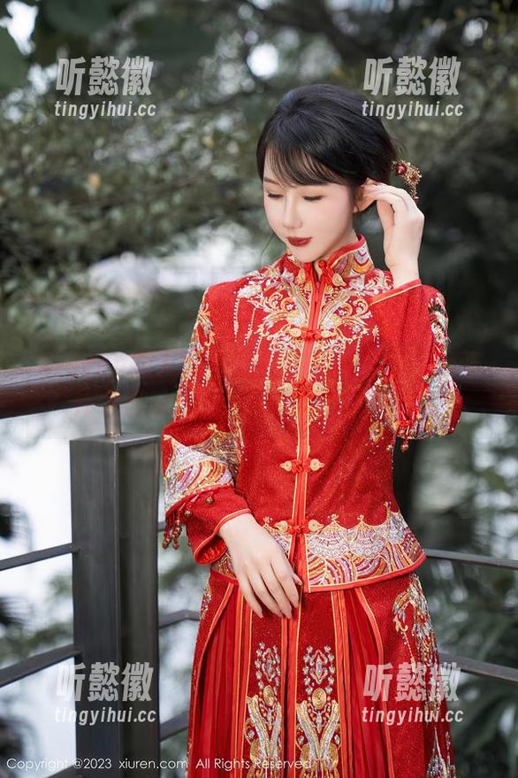 Xiuren秀人网-果果Nikki Xiuren秀人网 - 想不到果果Nikki的连体衣可以这么精彩,照片免费送!