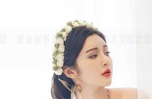 YouWu尤物馆 – 谁说秘书只能严肃？看小尤奈的全套写真，只想说脚本太反差！