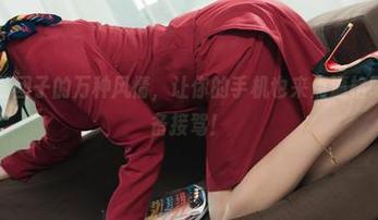 丽柜 – 下载团子的万种风情，让你的手机也来点逼格吧！原图准备接驾！