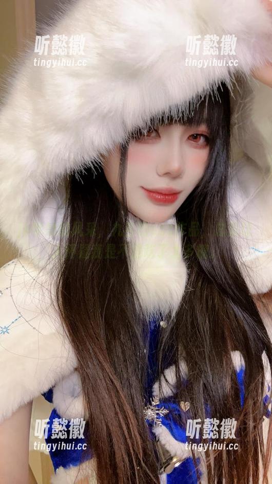 jk学妹的风采，九言的cos作品，总是让人怀疑我是不是吃了太多糖。