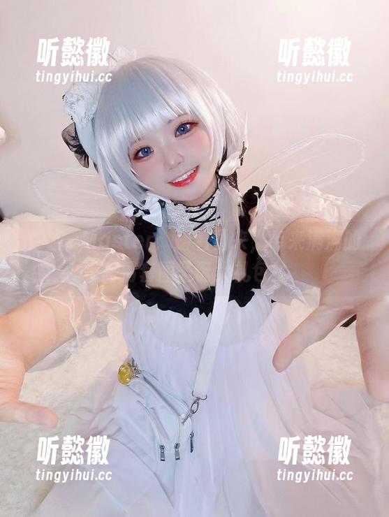 伊喵_Master：踏着雪来，带来满满的高清套图圣诞大礼包！
