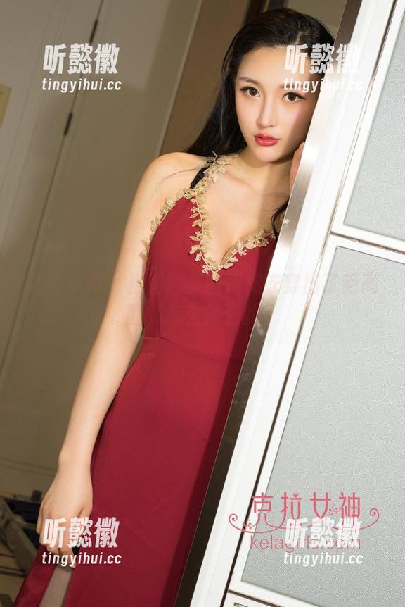 克拉女神 - 雅楠的美图把皮衣穿出了新高度，怎么做到的？