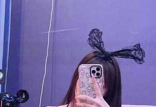 微密圈 – 兔宝妮to的浴缸图集：水面下的不为人知的事
