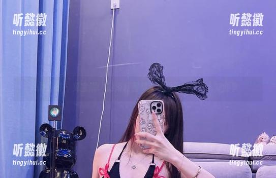 兔宝妮to 微密圈 - 兔宝妮to的浴缸图集:水面下的不为人知的事