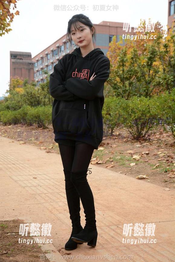 初夏女神-柒柒 初夏女神 - 不一样的小家碧玉?柒柒图库里藏着罕见的“资源”等待你来发现!
