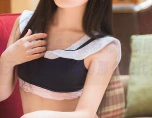 头条女神 – 私拍博主莫晓希，原图里的武则天气场如何做得那么绝代？