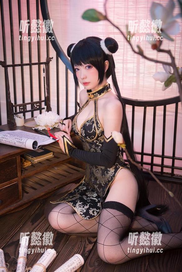 妖少you1 妖少you1的私房美图,奶牛成了意外亮点?