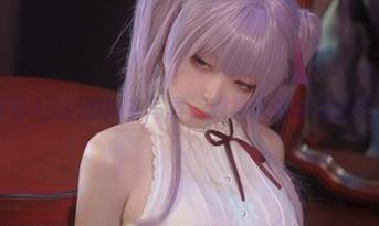 安食Ajiki的睡衣写真，颇具讽刺意味的合集