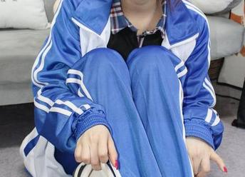 小众视觉 – 谁说免费的写真就不能有剧情感？看蓉蓉怎么演绎这波操作！