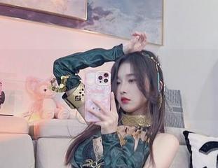 集结！小小奶瓶儿双马尾制服师生秀合集分享，准备好捧腹了吗？