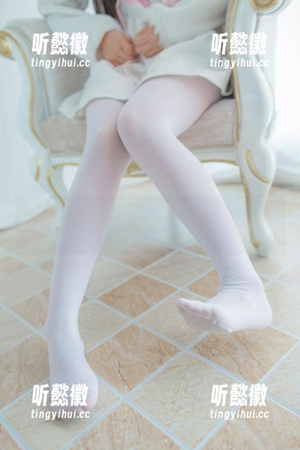 少女秩序 - 黑色图包，晞可就是这样随性又率直，无需解释的美。