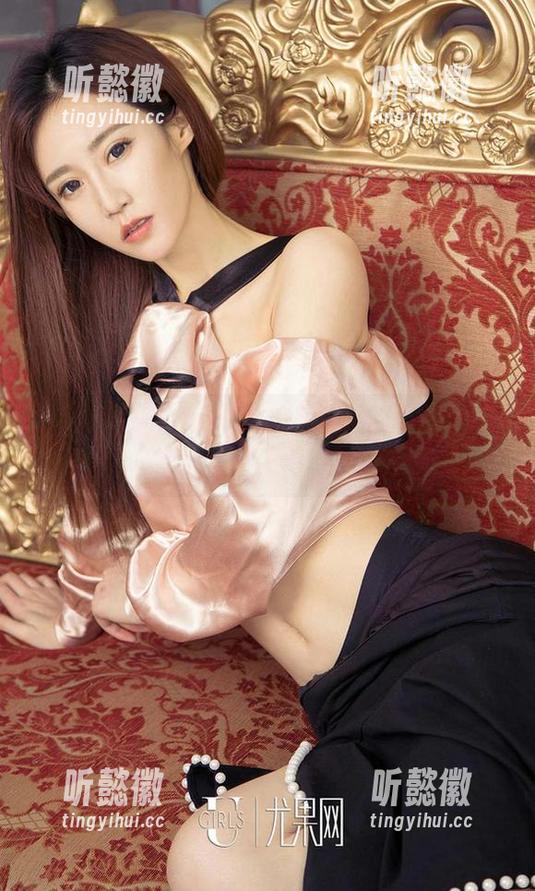 尤果网 - 婚纱与宫艺的奇妙碰撞，竟然在高清里找到了不一样的氛围