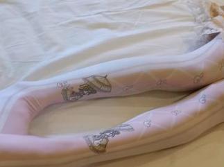登场！“想要个公主抱”独家原图，腿控资源送上，看来得考虑好我的抱起时机。