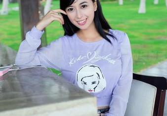 推女郎 – 看！星辰新出的女王写真集，最新的奥秘藏在哪儿呢？