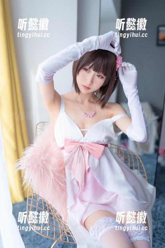 木棉棉OwO最新写真集，女友范儿就是这么随意！