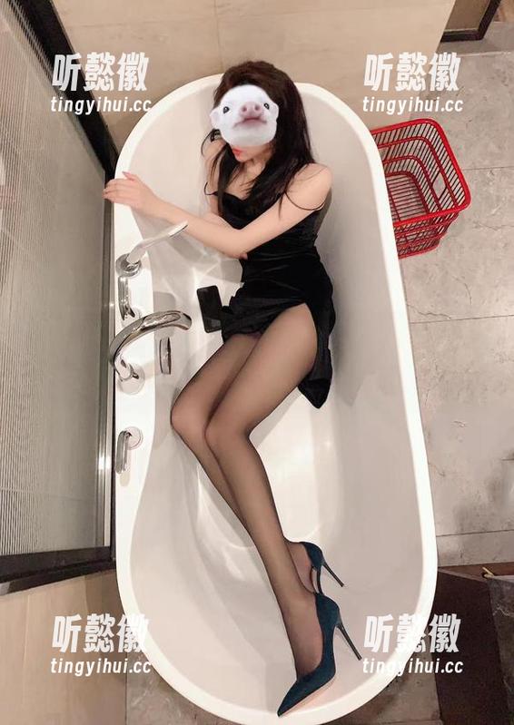 林子喵Lynne 微密圈 - 林子喵Lynne写真集:连体衣佳品,谁说只能用来遮羞?