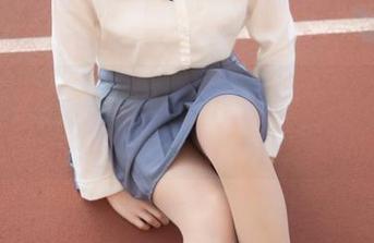 梦丝女神 – 宁夏的白裙作品，一不小心又被她的气质吸引了！