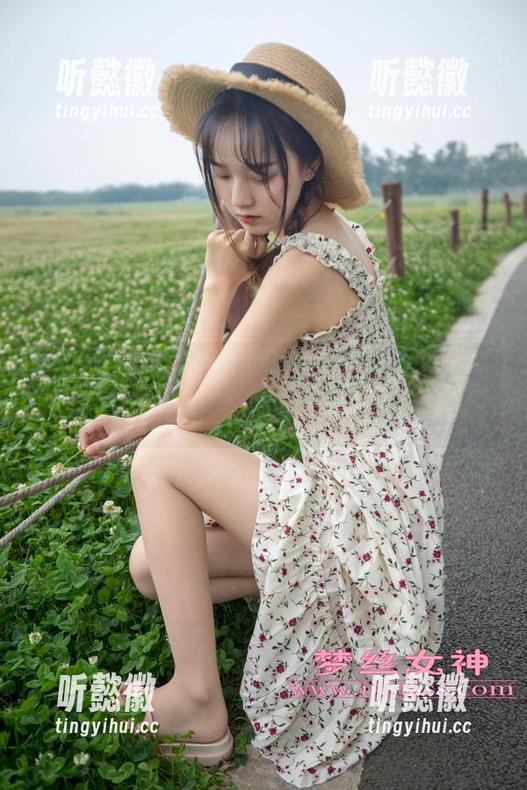 梦丝女神 - 话说花月舞又拍了新照片，少女的姿态我就想说，简直太会摆了吧？！