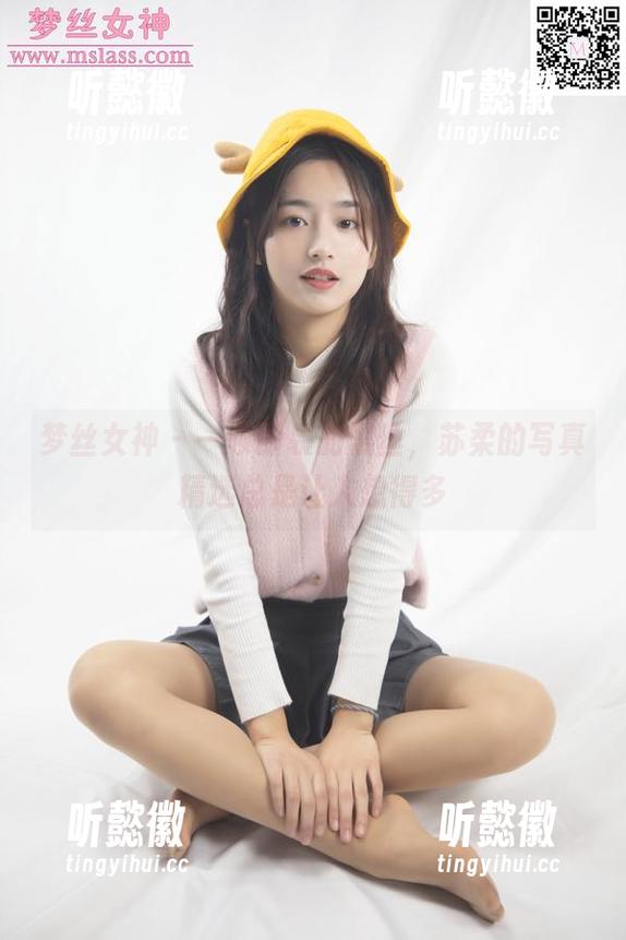 梦丝女神 - 一领即畏的黑丝，苏柔的写真精选总是让人想得多