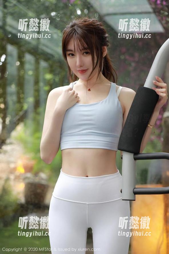 模范学院 - 职业气息与诱惑，SiByl李思宁办公室免费写真，敢不敢看？
