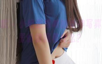 模范学院 – 小奶瓶呜呜的女神写真，原图里偷偷藏着什么？