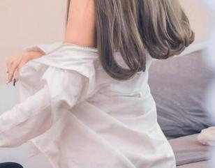 流年不停w与甘雨，这组cos图集又一次挑战我的审美底线。