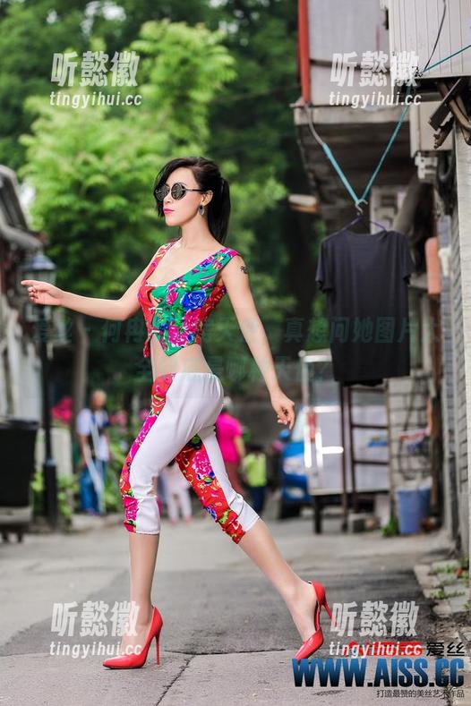 爱丝 - 何冉的私房天使，真想问她图片大全到底是哪种天使？