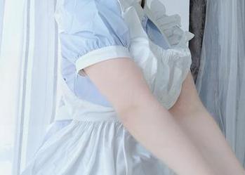 图包狂想曲：女性囚人在白银81的镜头下，怎么看都带点谜！