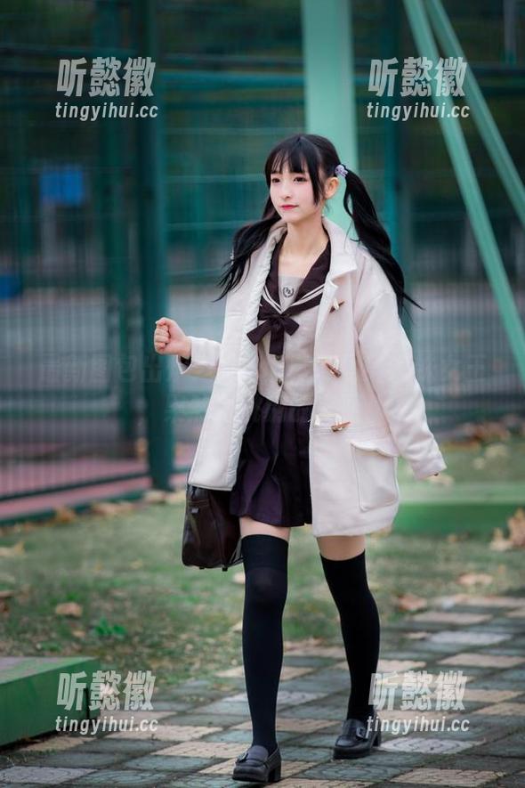 最新图包出炉：神楽坂真冬化身蜘蛛女王，果然是挑剔的美丽！