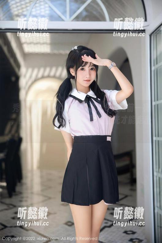 秀人网 - Mila嘟嘟的双人令人眼前一亮，图包里竟然没有那种需要圣光才能走出的风景。