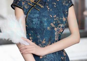 秀人网 – 谁说浴室只能洗澡？夏雪爱私房图片带你领略“水上小舞台”！