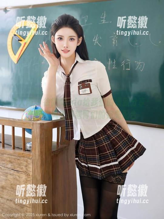 秀人网 - 徐微微mia给我们的最新分享：东欧的风光和翘臀们的完美配合