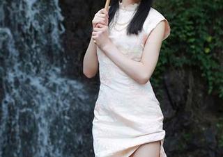 秀人网 – 免费套图系列：曦宝儿旅拍，感觉我也想去那儿溜达一圈。