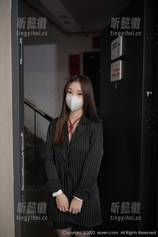 秀人网 - 无法自拔的王俪丁呀，礼服美图加持，资源用到心急如焚，小心别乱点！