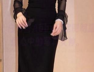 秀人网 – 白茹雪Abby用定制制服，打造你心中的写真女神。