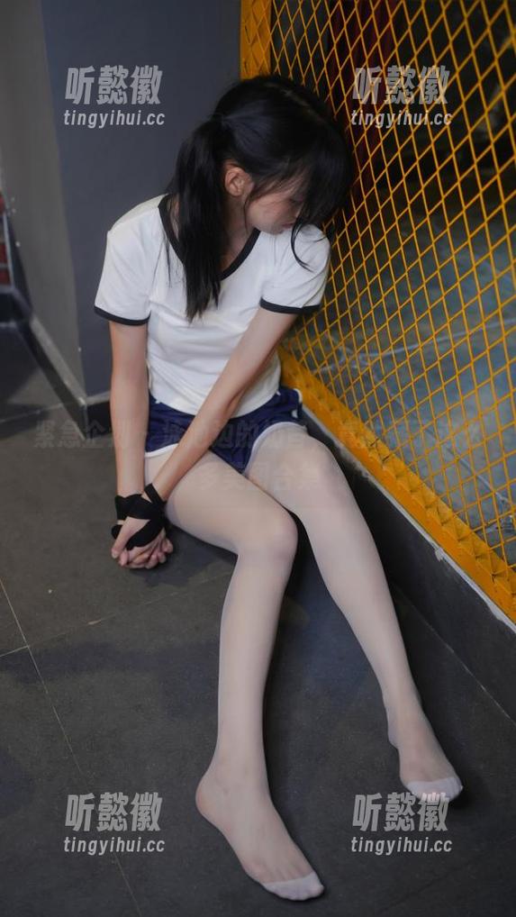紧急企划 - 泳池边的奶昔，竟然藏了这么多美图合集