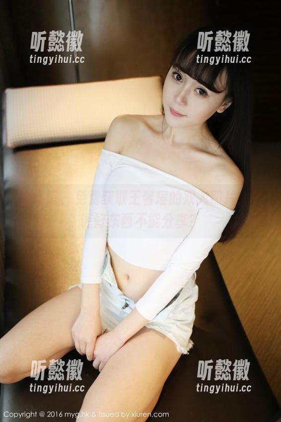 美媛馆 - 免费获取王馨瑶的双人照片，谁说好东西不能分享？