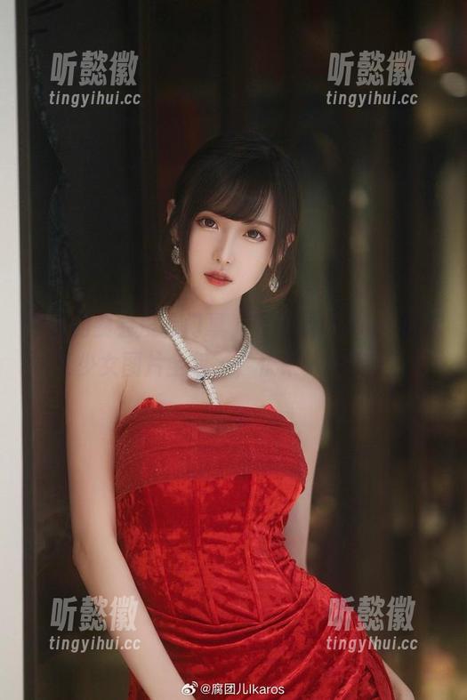 腐团儿Ikaros 今天的聚会没有门票,腐团儿Ikaros的次元少女图片全包了,快来一同臭美!