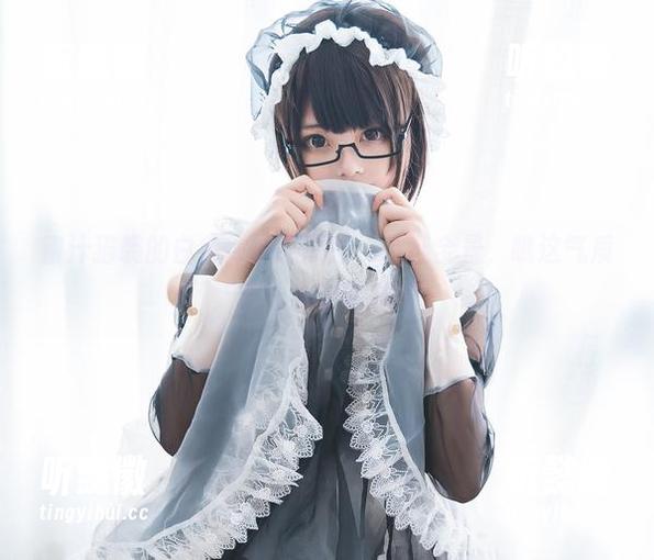 蜜汁猫裘的白色体操服原图，精选全景，瞧这气质，真让人难以忘怀～